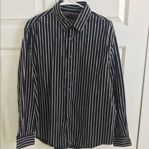 Perry Ellis black button down shirt